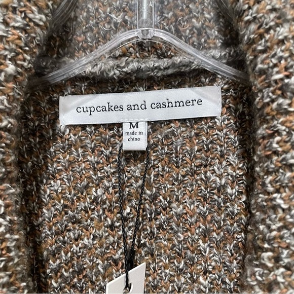 Lulu’s Cupcakes and Cashmere Mel Leopard Print Cardigan Sweater Size Medium - Picture 8 of 13